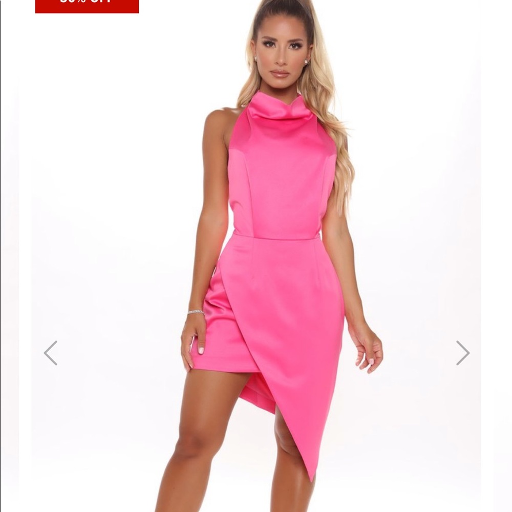 Fashion nova dress, size s fits more like a medium